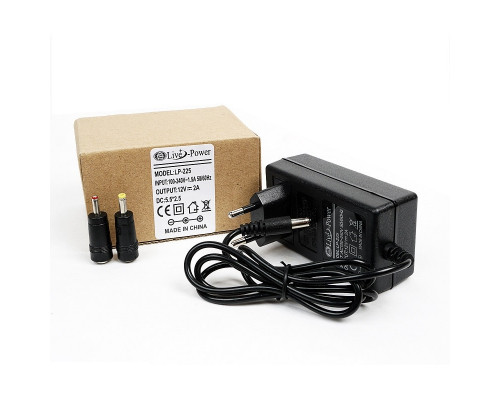Блок питания Live-Power  12V  LP225  12V/2A (5,5*2,5) + 2 насадки (4,0*1,7/3.5*1.35)